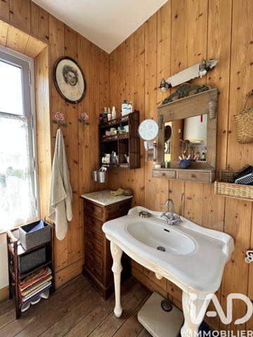 Maison à vendre 6 pièces 250 m² La Grève-sur-Mignon