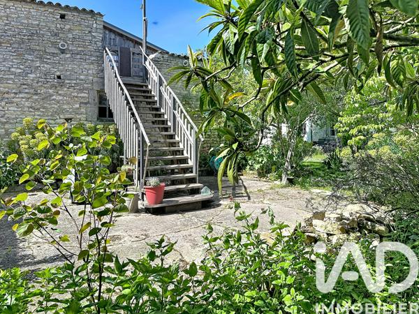 Maison à vendre 6 pièces 250 m² La Grève-sur-Mignon