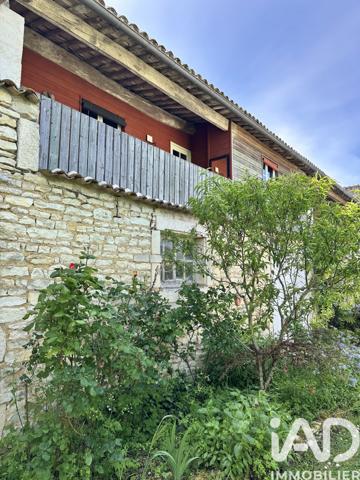 Maison à vendre 6 pièces 250 m² La Grève-sur-Mignon