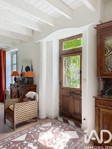 Maison à vendre 6 pièces 250 m² La Grève-sur-Mignon