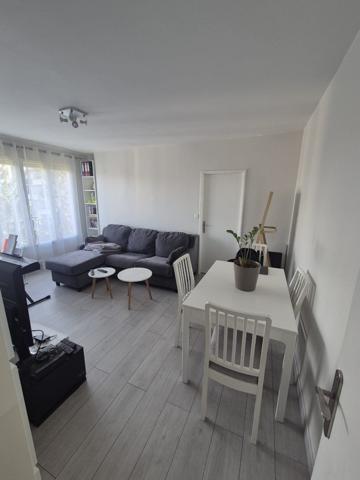 Appartement à VILLIERS SUR MARNE (94350)