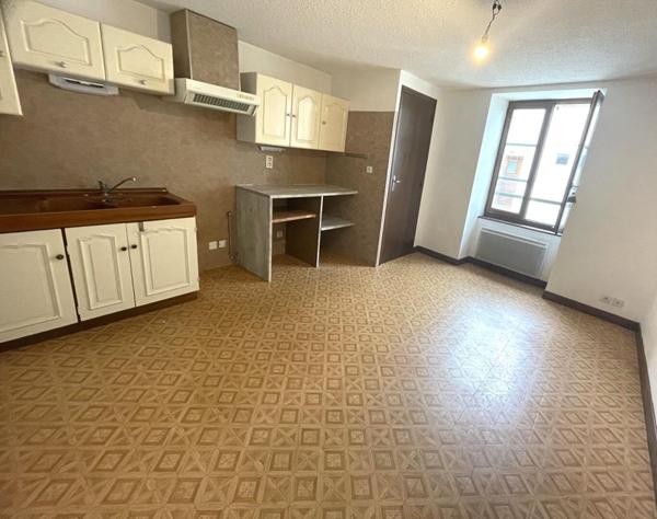 À vendre - Maison de village au coeur d'Arinthod