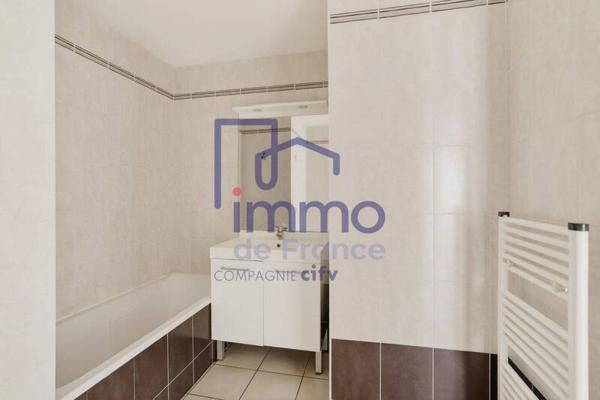 Appartement 2 pièces                                        - 69007 LYON Réf : 21663