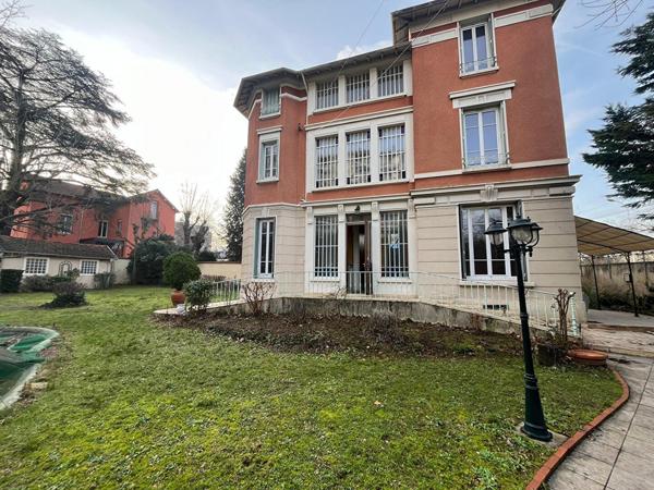 Achat maison Lyon 08 - 10 pièce(s) - 250 m² - 1 100 000 €