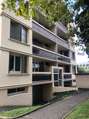 Appartement à vendre 4 pièces LYON 8EME ARRONDISSEMENT (69)