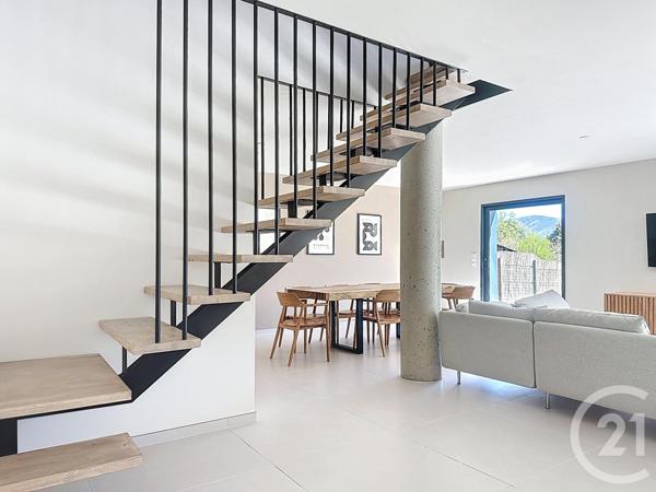 Maison à vendre  6 pièces - 228 m2 CRAMPAGNA - 09