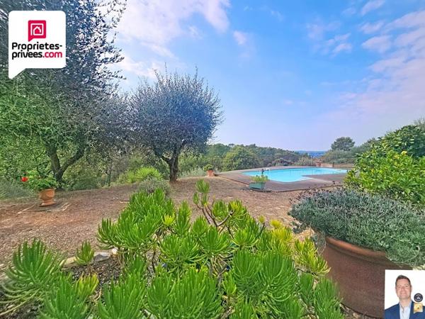 GRANDE VILLA D'ENVIRON 1671M2 AVEC VUE DEGAGEE ET GRAND TERRAIN PAYSAGER DE 5050 M2