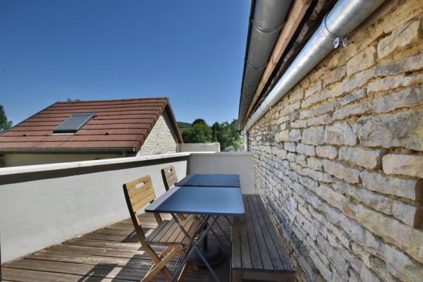 Maison de village avec vue dégagée – Hautes Côtes de Nuits-Saint-Georges