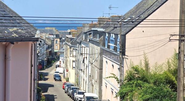 A vendre-Douarnenez-centre ville-Appartement-T2-vue mer-Box