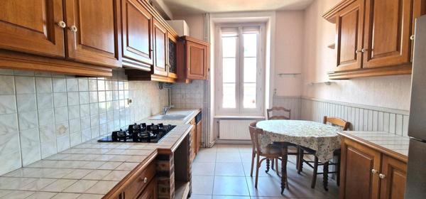 A vendre-Douarnenez-centre ville-Appartement-T2-vue mer-Box