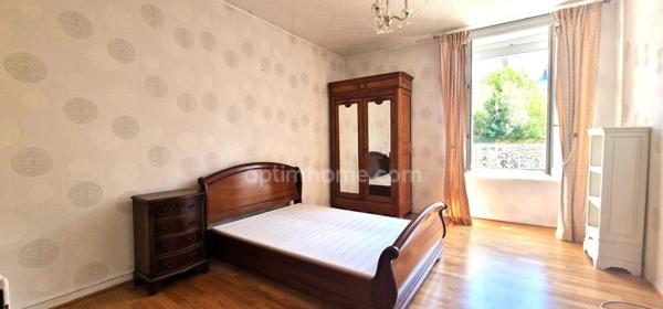 A vendre-Douarnenez-centre ville-Appartement-T2-vue mer-Box