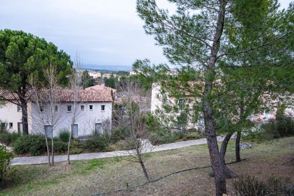 SOUS BAIL COMMERCIAL PV