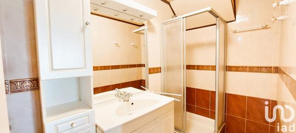 Maison à vendre 4 pièces 100 m² Villieu-Loyes-Mollon