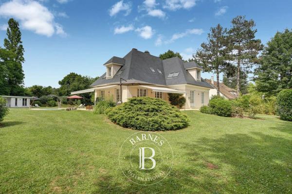 Saint-Nom-la-Bretèche, Maison 4 Chambres -  214 m² à vendre