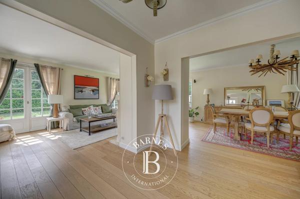 Saint-Nom-la-Bretèche, Maison 4 Chambres -  214 m² à vendre