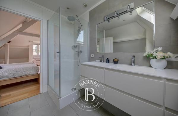 Saint-Nom-la-Bretèche, Maison 4 Chambres -  214 m² à vendre