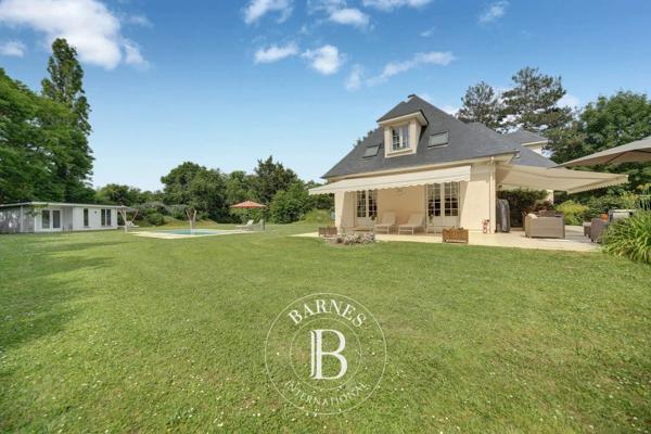 Saint-Nom-la-Bretèche, Maison 4 Chambres -  214 m² à vendre