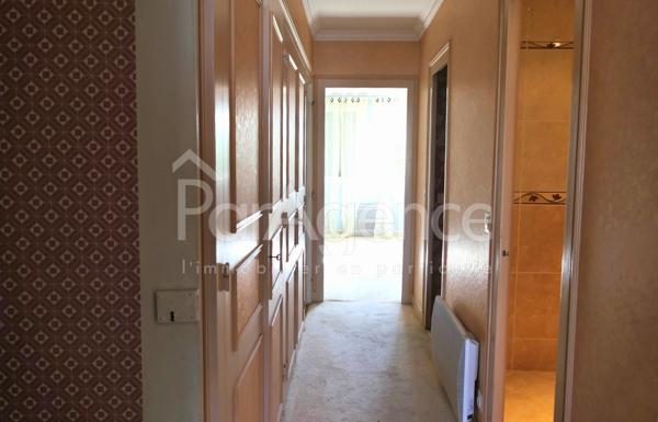 Local commercial et logement - Immeuble de rapport