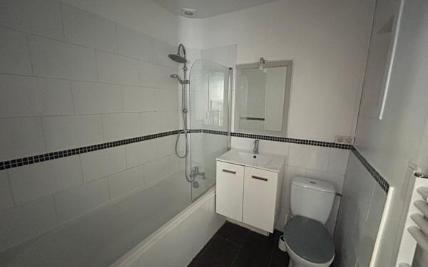 Appartement à louer    3 pièces • 38,15 m2 Tours