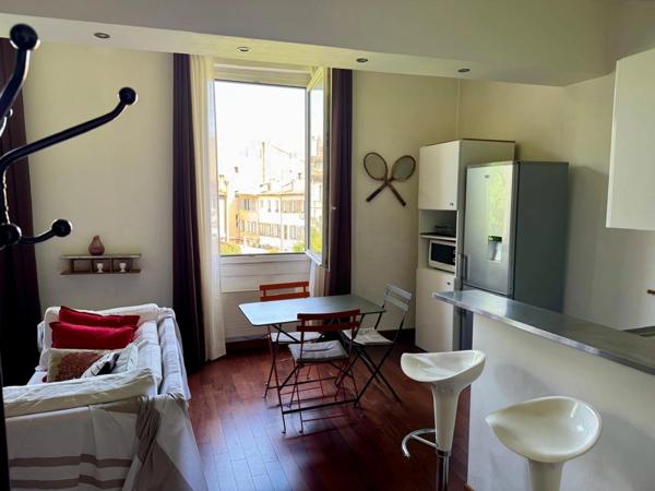 MARSEILLE 6E ARRT (13) STUDIO MEUBLE EQUIPE 185.000 EUROS