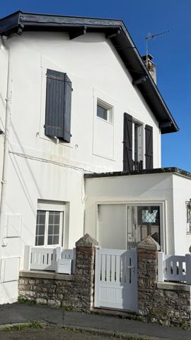 Biarritz (64200) Maison familiale de 5 chambres avec jardin et piscine – Biarritz, quartier de la Milady