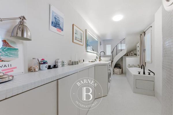 Paris 3ème, Appartement 3 Chambres -  101 m² à vendre