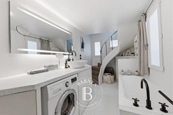 Paris 3ème, Appartement 3 Chambres -  101 m² à vendre