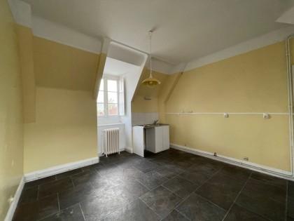 Appartement - Oloron-sainte-marie - Réf.:205068 B OLORON - DANS RESIDENCE STANDING, BEL APPARTEMENT T3 AVEC PLACE DE PARKING -