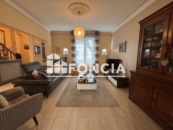 À vendre Maison 7 pièces 169.5 m² - Donges 44480