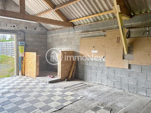 BEAU GARAGE 40 M2 SUR TERRAIN 200 M2 PROCHE DES PLAGES