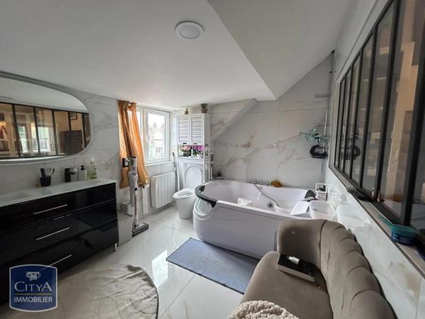 Maison à louer 4 pièces 140m² Lille (59000)
