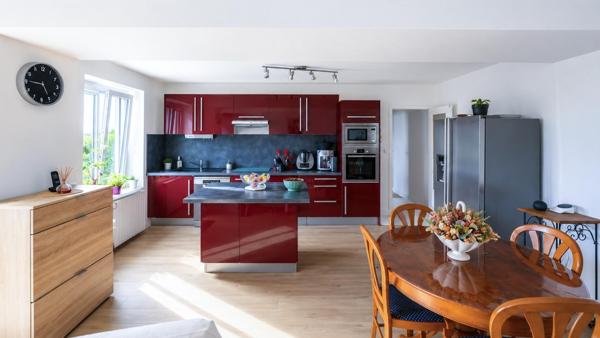 Maison à CHANGE, 72560 - 8 pièces 303m²