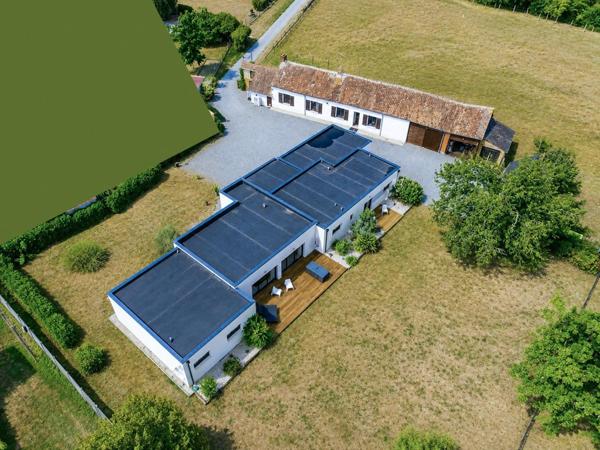 Maison à CHANGE, 72560 - 8 pièces 303m²