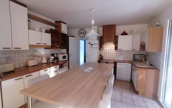 Maison à vendre    5 pièces •  Meschers-sur-Gironde