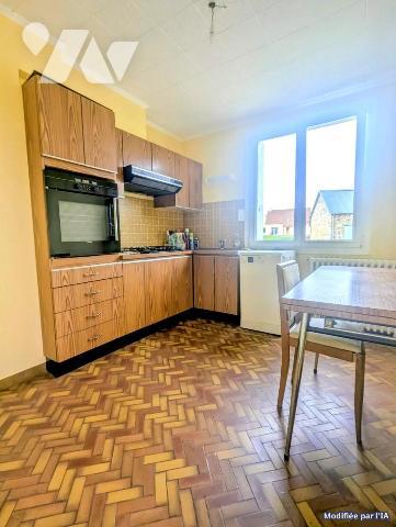 A QUIBOU, maison sur sous-sol, trois chambres, sur terrain d'environ 1 300 m2