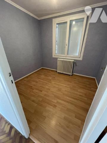 A QUIBOU, maison sur sous-sol, trois chambres, sur terrain d'environ 1 300 m2