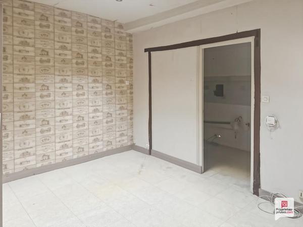 Maison Precigne 10 pièce(s) 211 m2