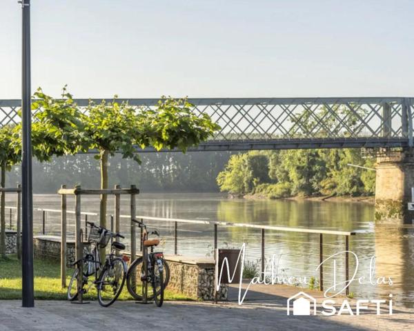Maison de ville sur trois niveaux au cœur de Langoiran