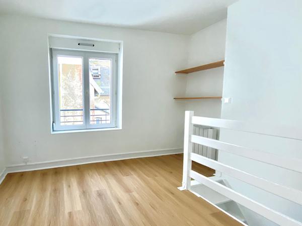 BREST - Appartement T1 bis duplex - non meublé