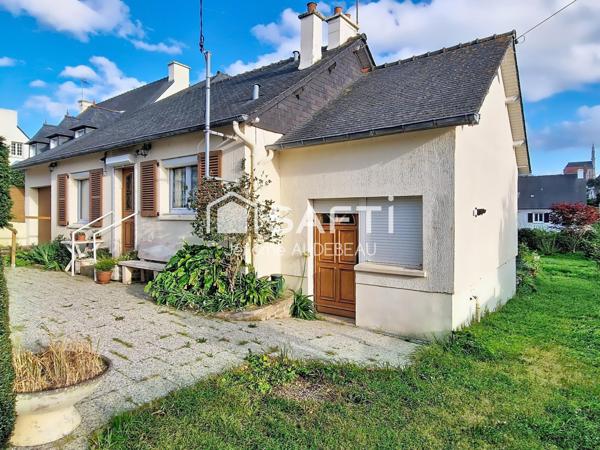 Bien placée dans le centre d'ERQUY, proche plages et commerces