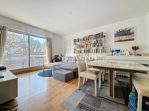 ISSY LES MOULINEAUX - VENDU LOUÉ - QUARTIER LA FERME - Appartement 2 pièces 44m² avec parking cave et balcon