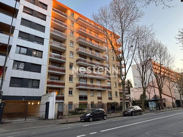 ISSY LES MOULINEAUX - VENDU LOUÉ - QUARTIER LA FERME - Appartement 2 pièces 44m² avec parking cave et balcon