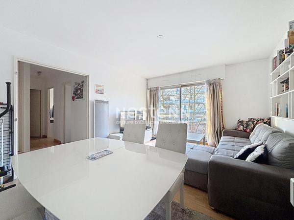 ISSY LES MOULINEAUX - VENDU LOUÉ - QUARTIER LA FERME - Appartement 2 pièces 44m² avec parking cave et balcon