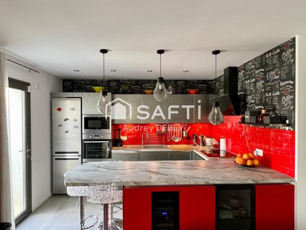 APPARTEMENT CONTEMPORAIN AVEC TERRASSE & PISCINE – À DEUX PAS DES PLAGES ET COMMERCES