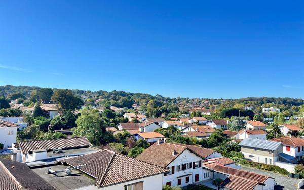 Appartement à vendre    4 pièces • 94 m2 Anglet