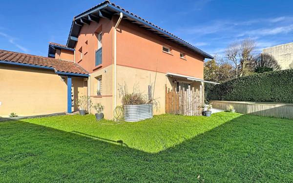 Maison à vendre    5 pièces • 111,39 m2 Bayonne