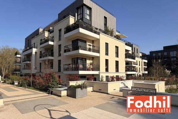 Face au Parc de Sceaux – 4 pièces, 3 chambres et 3 terrasses totalisant 20 m²
