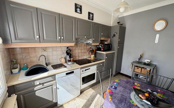 Maison à vendre    3 pièces •  Saint-Chamond