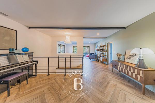 Arcachon, Villa 6 Chambres -  285 m² à vendre