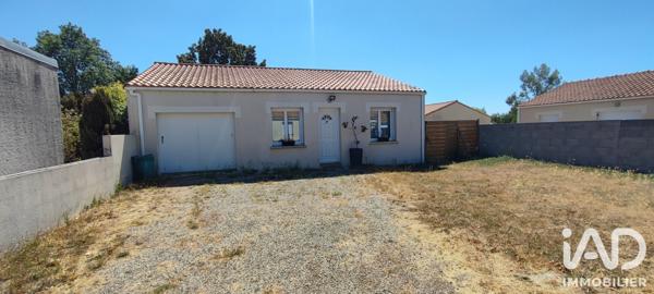Location maison 3 pièces 72 m² Montréverd